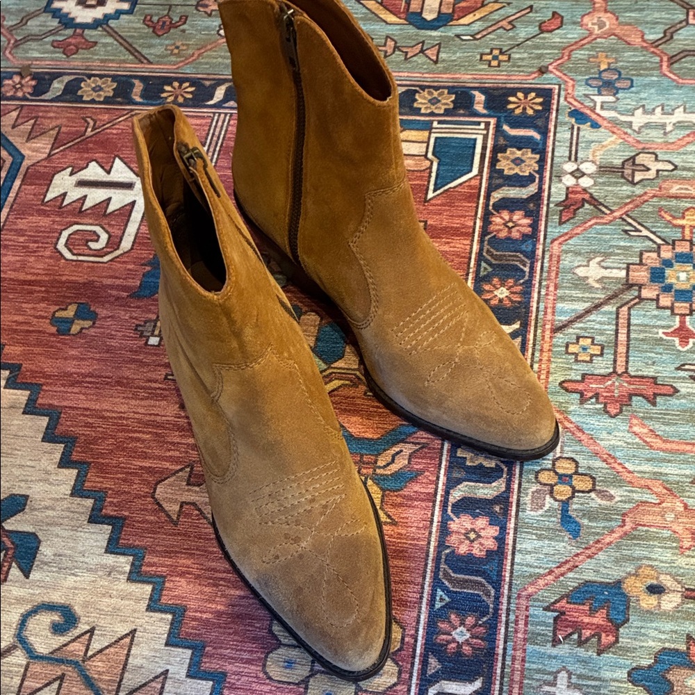 Spell zip BOHO cowboy booties sassy sweet sexy flirty feminine flattering 38 💕